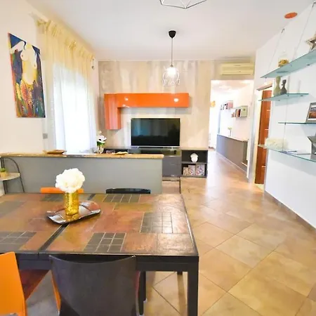 Sotto La Torre Апартаменты